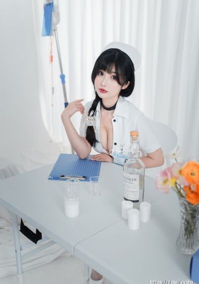 自拍偷拍丝袜诱惑图片_1080P最新电影在线观看