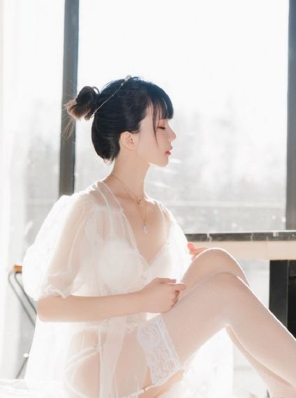 婷婷玉立五月在线观看_高清在线播放
