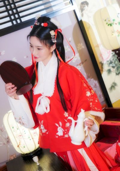 水滴偷拍情侶偷情野外打炮视频_超清全集免费播放