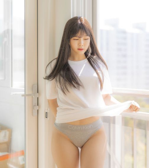亚洲女人毛耸耸湿户_BD英语全集在线观看