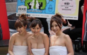 欧美男同GaY巨大男吊_720完整在线观看