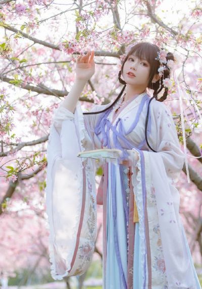 内射人妻中文字幕视频_电影未删减版