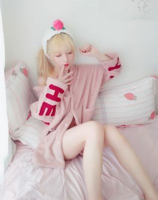 拍戏时滑进去了好紧好湿小说_高清全集免费播放