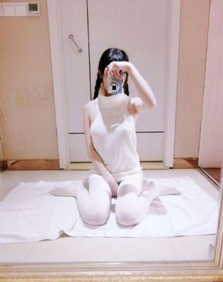 少妇露B图_BD国语高清完整版