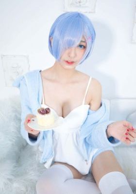 日韩AV无码久久一区二区三区_1080高清电影在线